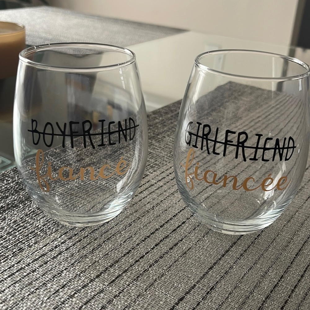 Engagement stemless wine glasses